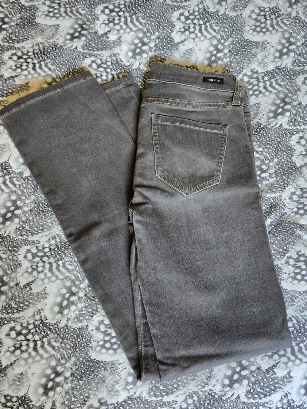 Liverpool 'The Straight' Women's Gray Jeans Size 6/28
